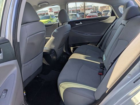 Used 2013 Hyundai Sonata GLS image 26