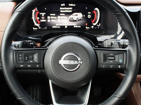 Certified 2023 Nissan Pathfinder Platinum image 33