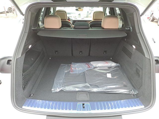 Used 2026 Porsche Cayenne AWD/4WD image 15