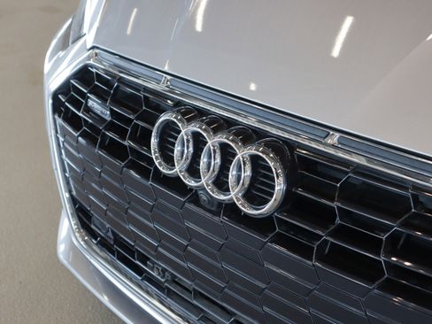 Used 2023 Audi A5 2.0T Premium Plus w/ Premium Plus AWD/4WD image 32