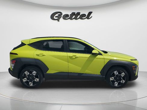 Used 2024 Hyundai Kona SEL FWD image 4