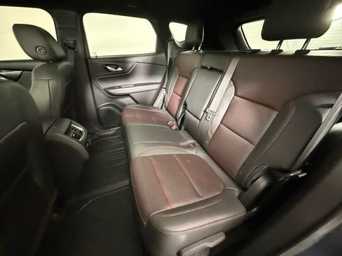 Used 2021 Chevrolet Blazer RS FWD image 13