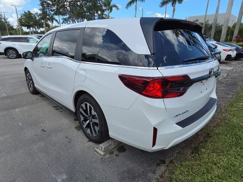 Used 2025 Honda Odyssey EX-L image 8