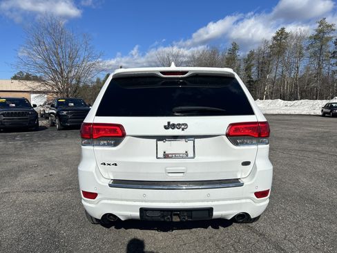 Used 2020 Jeep Grand Cherokee Overland image 4
