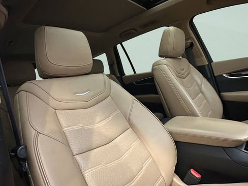 Used 2024 Cadillac XT6 Premium Luxury w/ Platinum Package AWD/4WD image 21