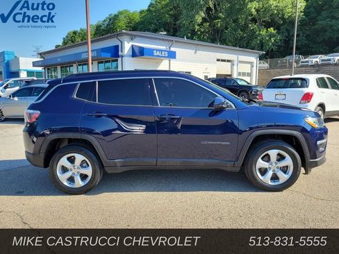 Used 2018 Jeep Compass Latitude w/ Popular Equipment Group AWD/4WD image 6