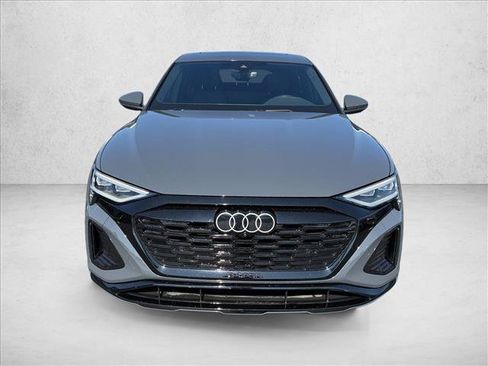 Used 2024 Audi Q8 e-tron Premium Plus w/ Premium Plus Package AWD/4WD image 2