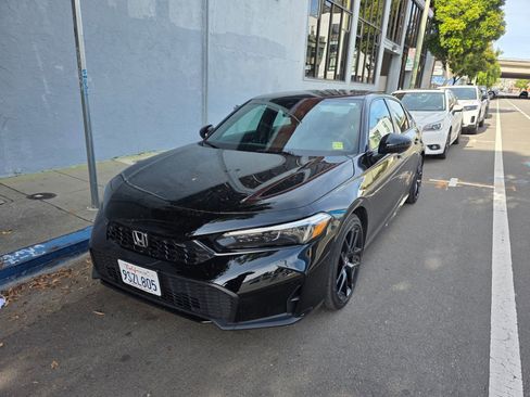 Used 2025 Honda Civic Sport image 1