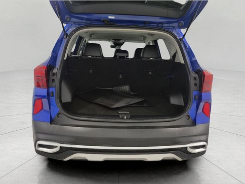 Used 2021 Kia Seltos S image 16