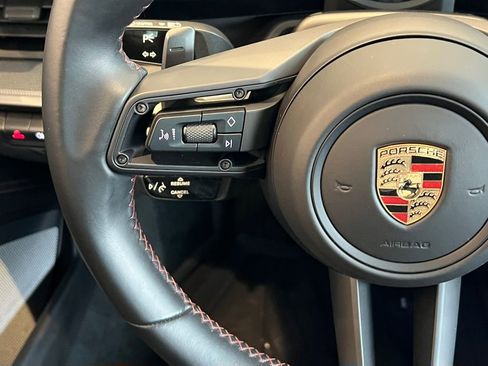 Used 2023 Porsche 911 Carrera image 16