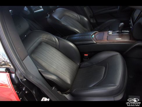 Used 2018 Maserati Quattroporte S image 35