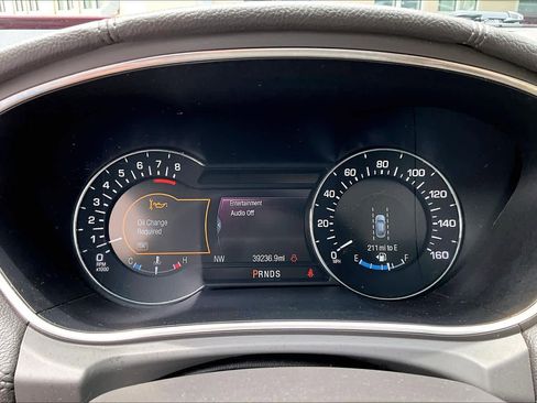 Used 2018 Lincoln MKX Reserve w/ Driver Assistance Package FWD image 26
