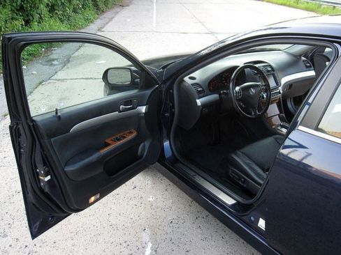 Used 2007 Acura TSX w/ Navigation FWD image 16