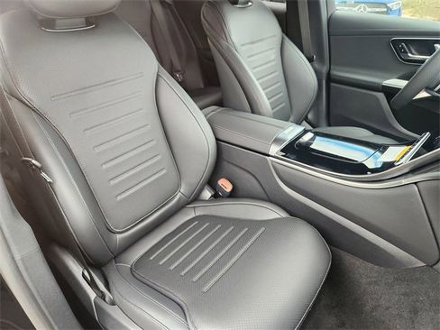 New 2026 Mercedes-Benz GLC 300 4MATIC image 19