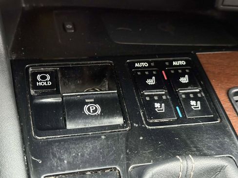 Used 2022 Lexus RX 350L Premium image 24