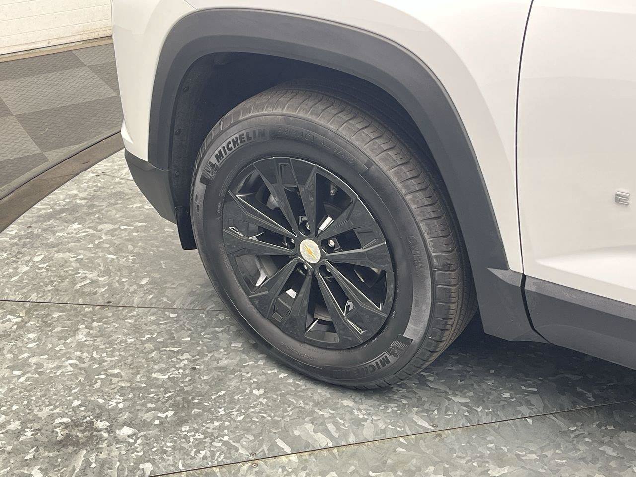 Certified 2026 Chevrolet Equinox LT AWD/4WD image 31