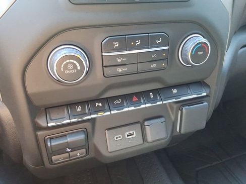 Used 2025 Chevrolet Silverado 2500 Custom w/ Custom Value Package AWD/4WD image 30