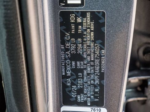 Used 2024 Kia Forte LXS FWD image 31
