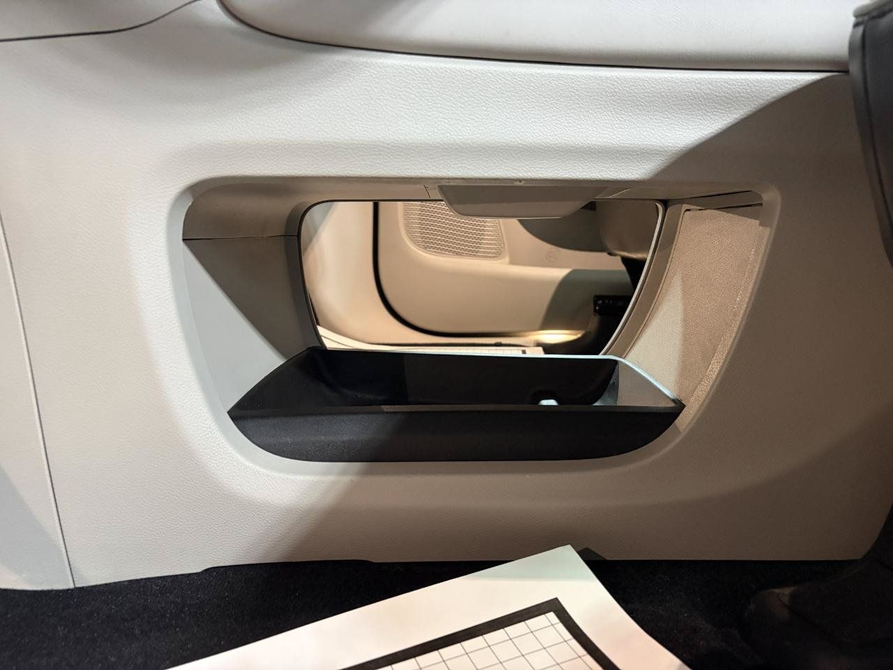Used 2022 Chrysler Pacifica Limited FWD image 34