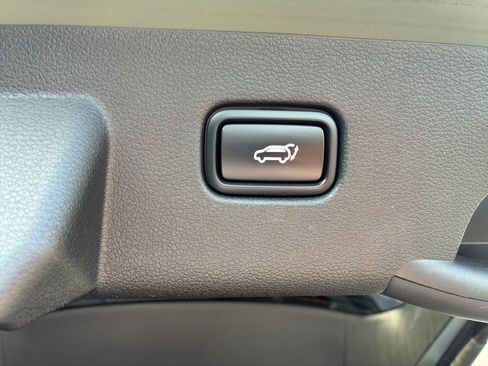 Used 2023 Kia Sportage X-Pro AWD/4WD image 10