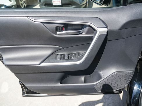 Certified 2024 Toyota RAV4 XLE AWD/4WD image 20