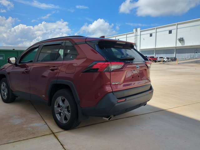 Certified 2024 Toyota RAV4 XLE AWD/4WD image 7