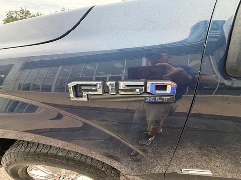 Used 2015 Ford F150 XLT w/ Equipment Group 302A Luxury AWD/4WD image 9