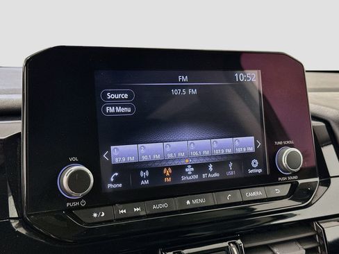 Used 2023 Nissan Pathfinder SV w/ Black Appearance Package AWD/4WD image 21