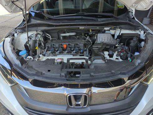 Used 2020 Honda HR-V LX image 26