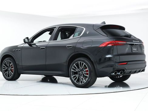 New 2025 Maserati Grecale Modena AWD/4WD image 3