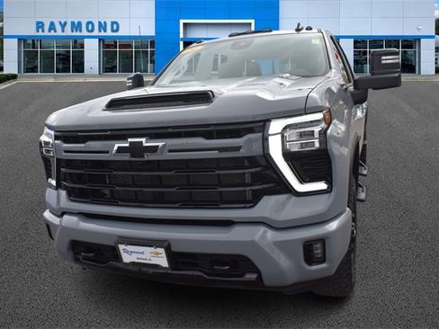Used 2024 Chevrolet Silverado 2500 LT w/ Z71 Sport Edition image 7