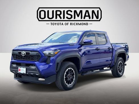Certified 2025 Toyota Tacoma TRD Off-Road w/ TRD Off Road Premium Package AWD/4WD image 24