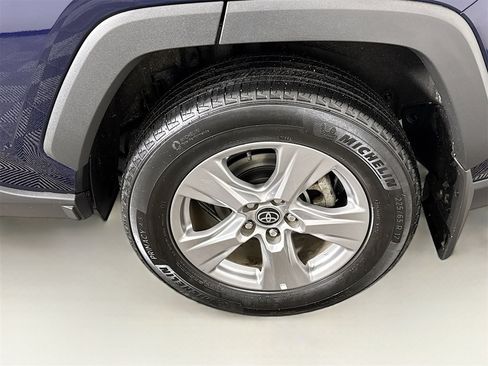 Certified 2023 Toyota RAV4 XLE image 21