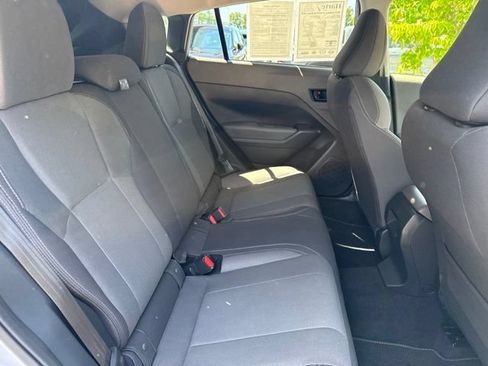 Used 2024 Subaru Crosstrek 2.0i AWD/4WD image 15