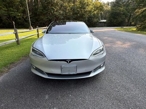 Used 2017 Tesla Model S P100D AWD/4WD image 8