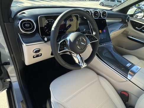 New 2026 Mercedes-Benz GLC 300 4MATIC image 11