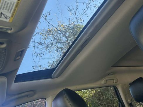 Used 2015 Nissan Pathfinder Platinum image 17