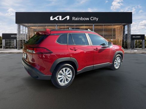 Used 2023 Toyota Corolla Cross LE FWD image 5