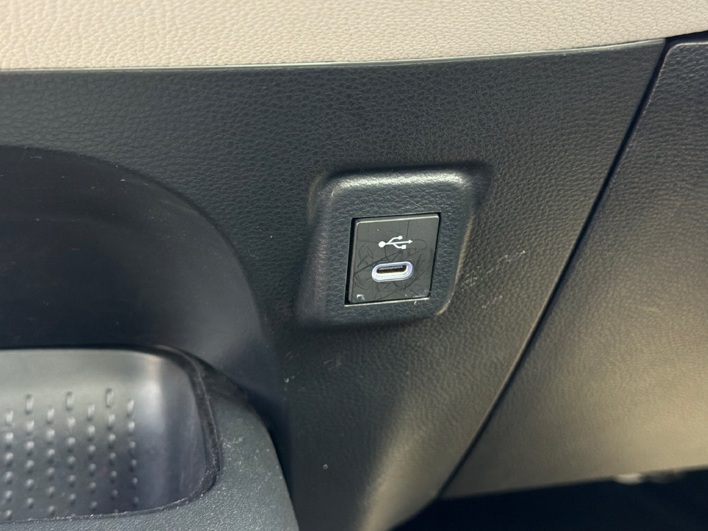 Used 2026 Toyota Corolla LE AWD/4WD image 29