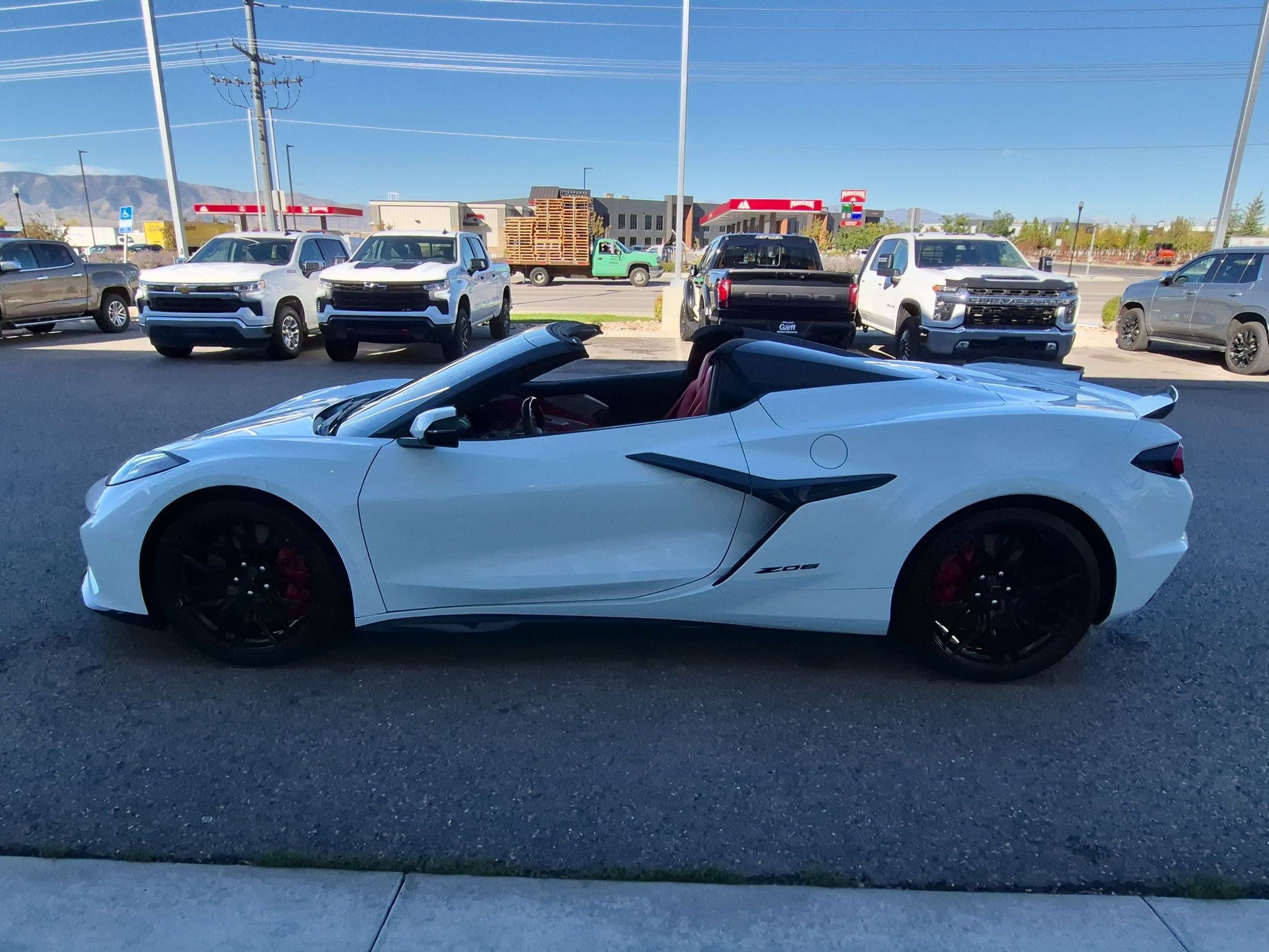 Used 2026 Chevrolet Corvette Z06 RWD image 7