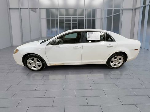 Used 2010 Chevrolet Malibu LS image 5