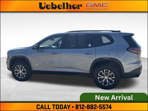 Used 2024 GMC Acadia AT4 AWD/4WD image 10