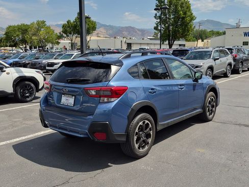Used 2023 Subaru Crosstrek 2.0i AWD/4WD image 3