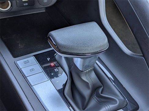 Used 2024 Hyundai Elantra SEL image 23
