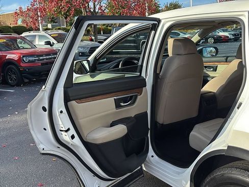 Used 2018 Honda CR-V EX image 28