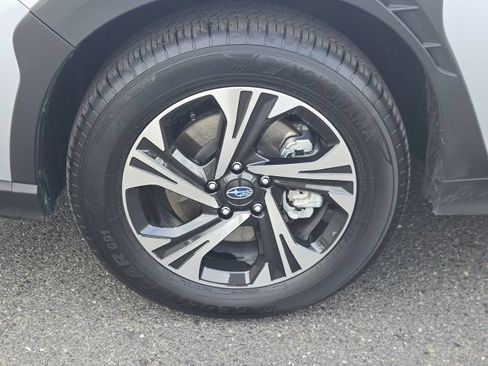 Certified 2025 Subaru Crosstrek 2.5i Premium AWD/4WD image 21