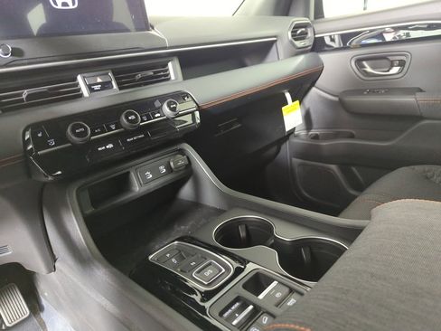 New 2026 Honda Pilot Sport image 20