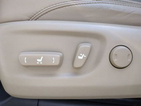 Used 2018 Toyota 4Runner SR5 Premium image 20