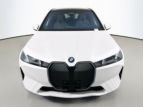 New 2026 BMW iX xDrive45 image 2