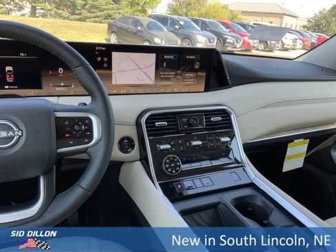 New 2026 Nissan Armada Platinum image 7